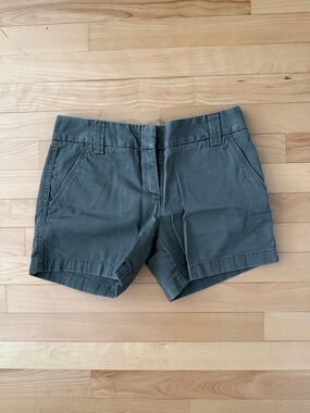 J Crew Women’s Classic Olive Green Cotton Shorts
